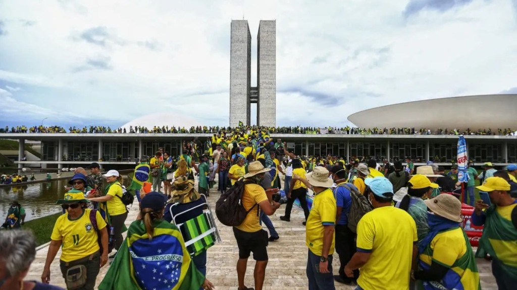 Datafolha: 63% são contra anistia aos responsáveis pelo 8 de janeiro