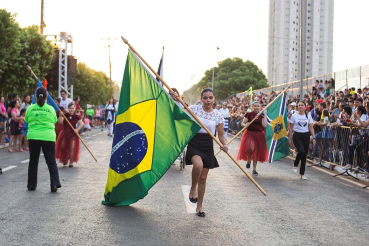 COMUNICADO: Prefeitura de Sinop comunica o CANCELAMENTO DO DESFILE CÍVICO