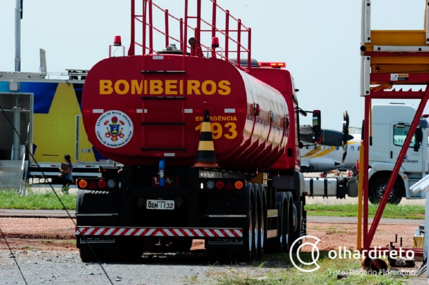 Aeronave cai em fazenda e duas pessoas morrem carbonizadas