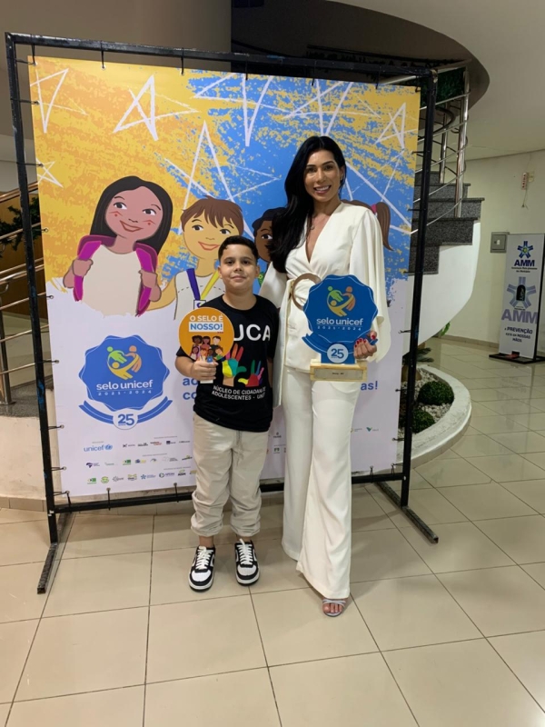 Sinop recebe certificação oficial pela conquista do Selo Unicef 202-2024 durante cerimônia em Cuiabá
