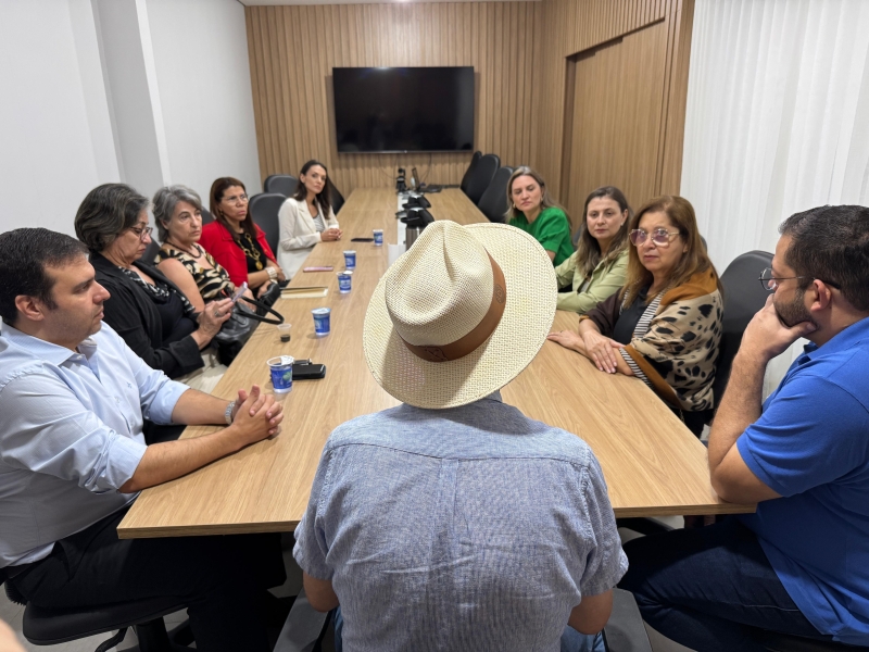 Prefeito se reúne com reitora da UFMT para debater fortalecimento de projetos em Sinop