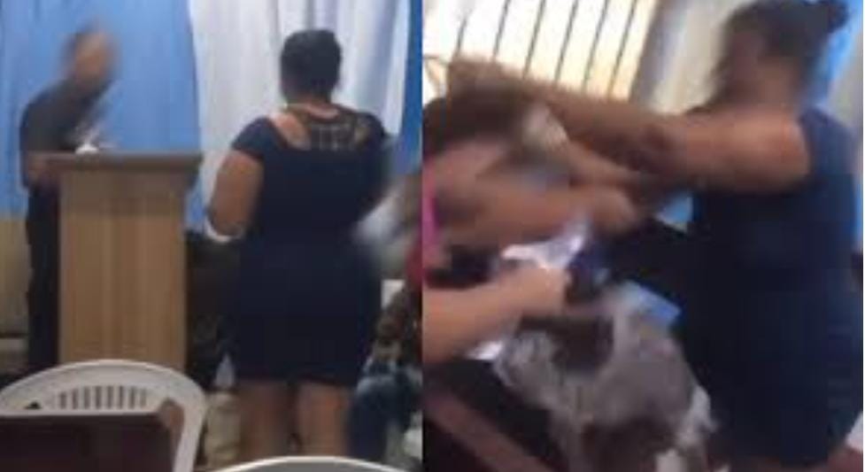 Mulher é traída por pastor, expõe tudo durante culto e causa pancadaria em igreja