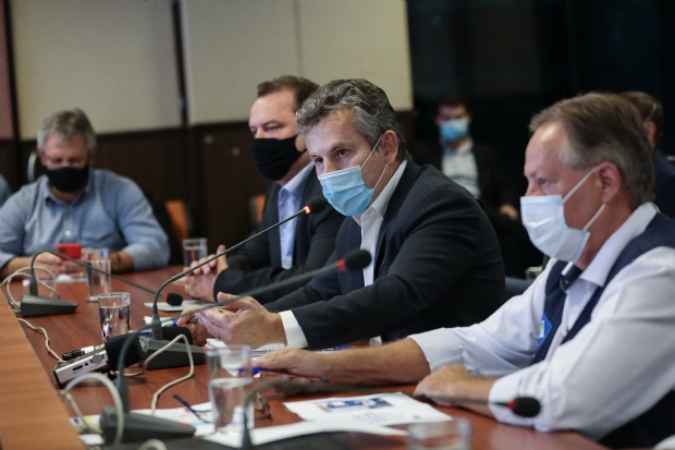 Paciente com Covid-19 que tiver alta de UTI poderá se tratar com Home Care contratado pelo Estado
