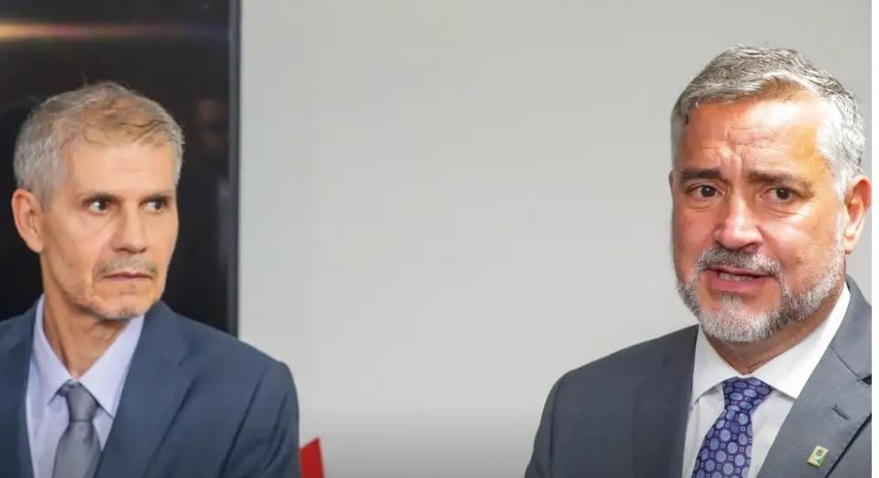 Paulo Pimenta anuncia saída, e Sidônio Palmeira assumirá Secom