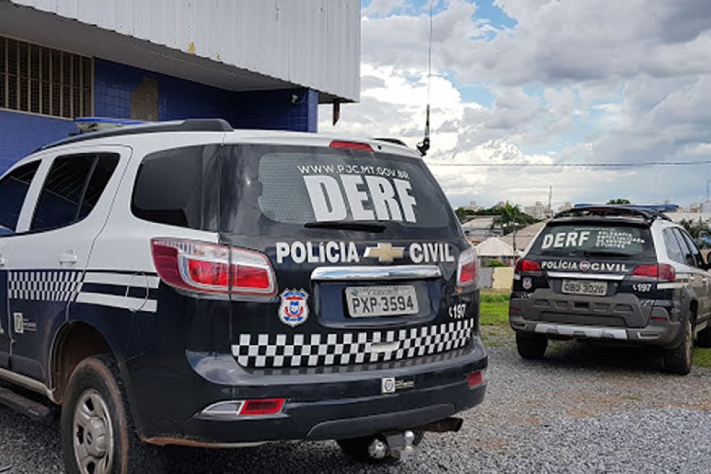 Polícia prende grupo que mandava droga e madeira ilegal para outros estados