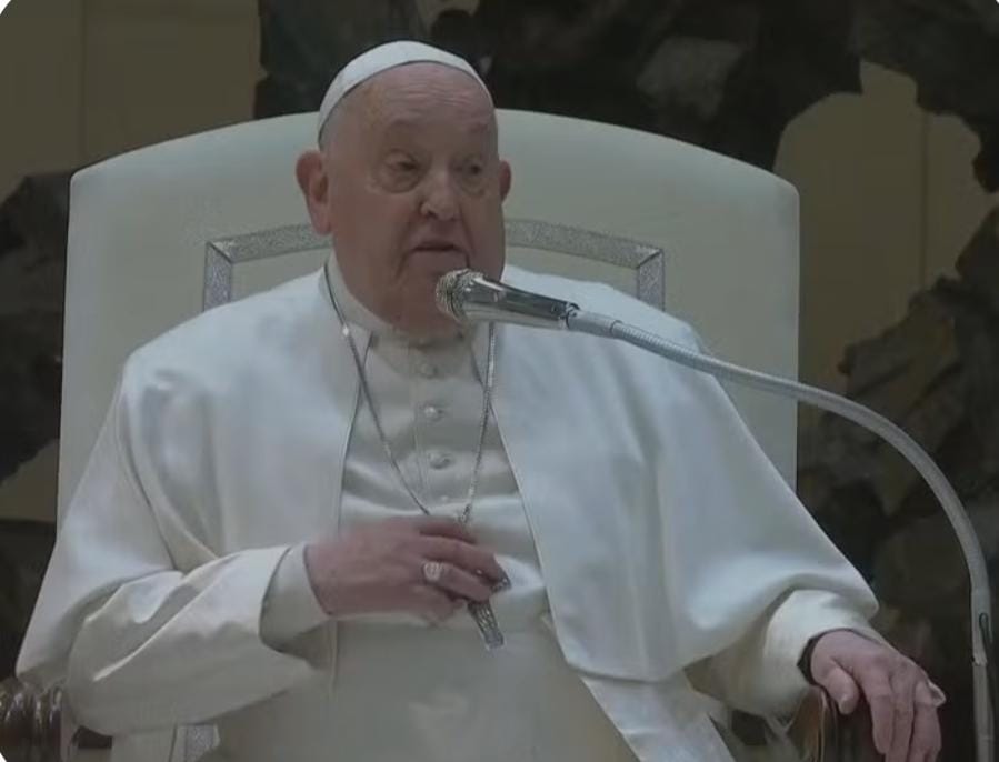 Roma vive clima de apreensão após piora na saúde do papa Francisco