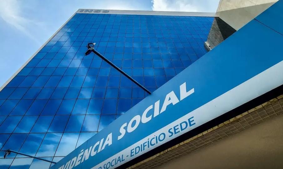 INSS antecipa pagamento de aposentados e pensionistas em março