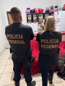 Homem é preso por vender conteúdos de abuso infantil