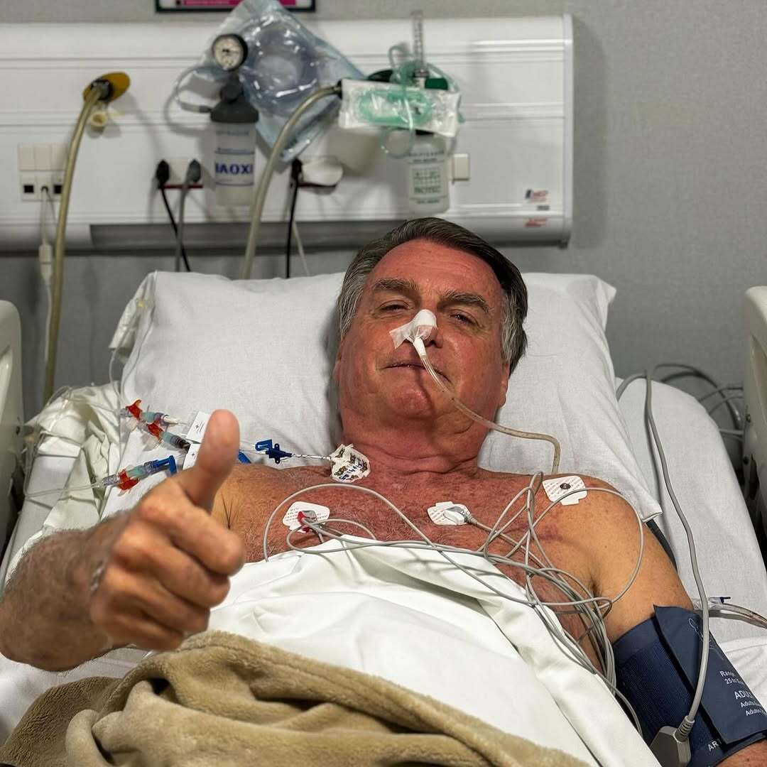 Bolsonaro deve passar por nova cirurgia por complicações da facada de 2018