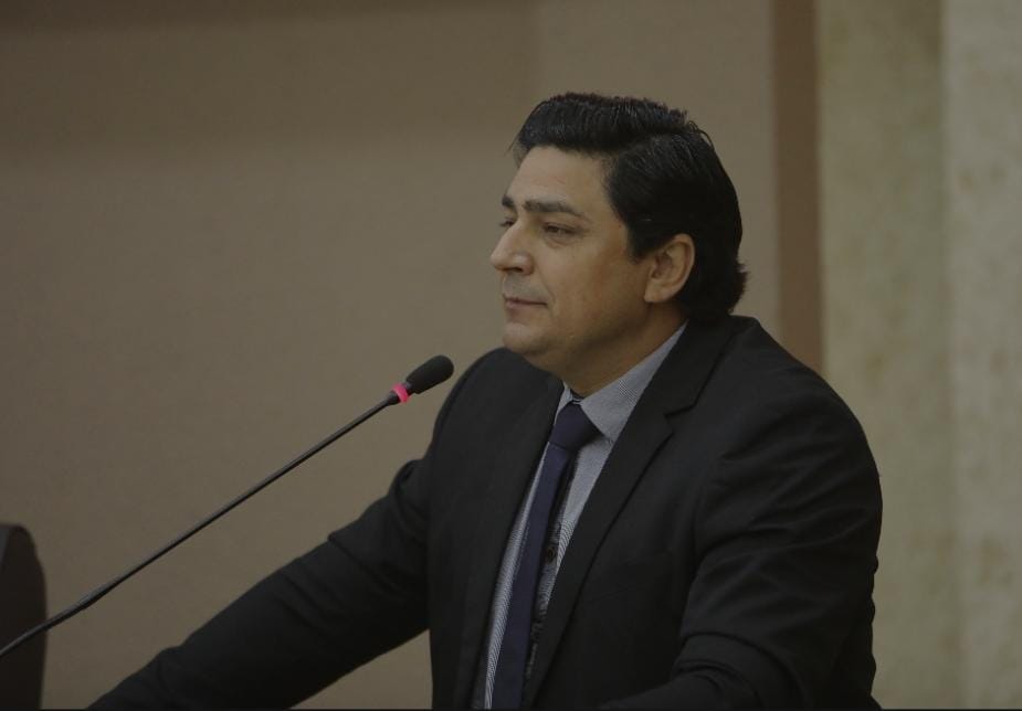 Célio Garcia cobra limpeza e manutenção no Cemitério Municipal de Sinop