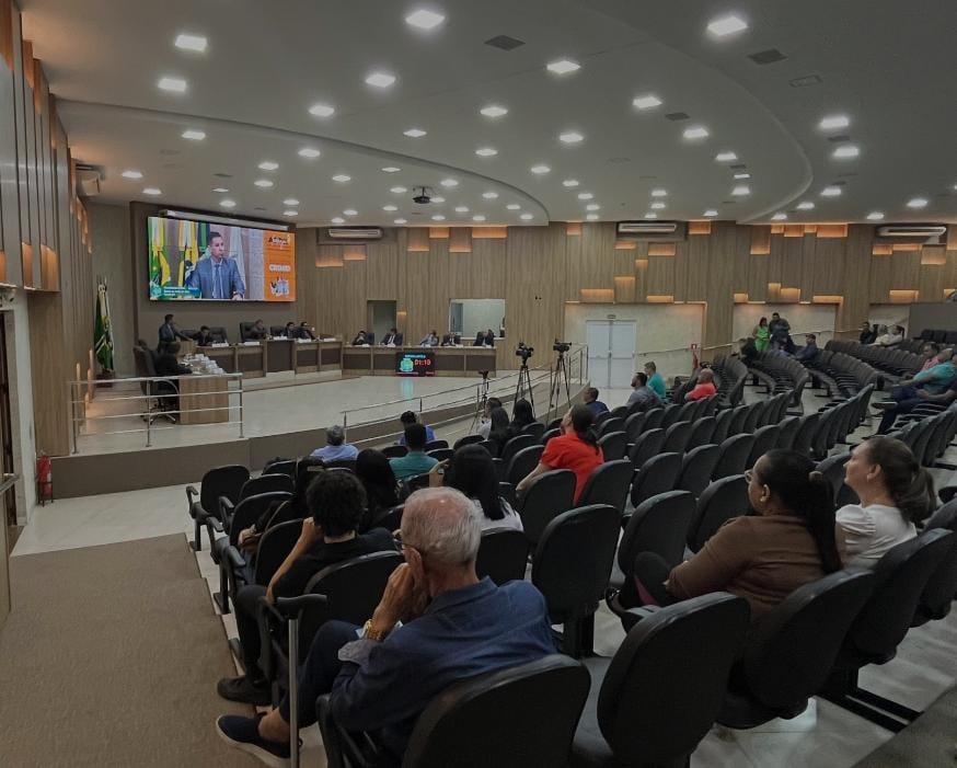 Câmara aprova 29 matérias em sessão ordinária realizada na terça-feira (22)