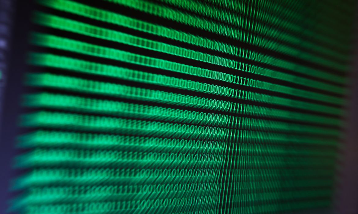 PF prende hacker suspeito do maior vazamento de dados do Brasil