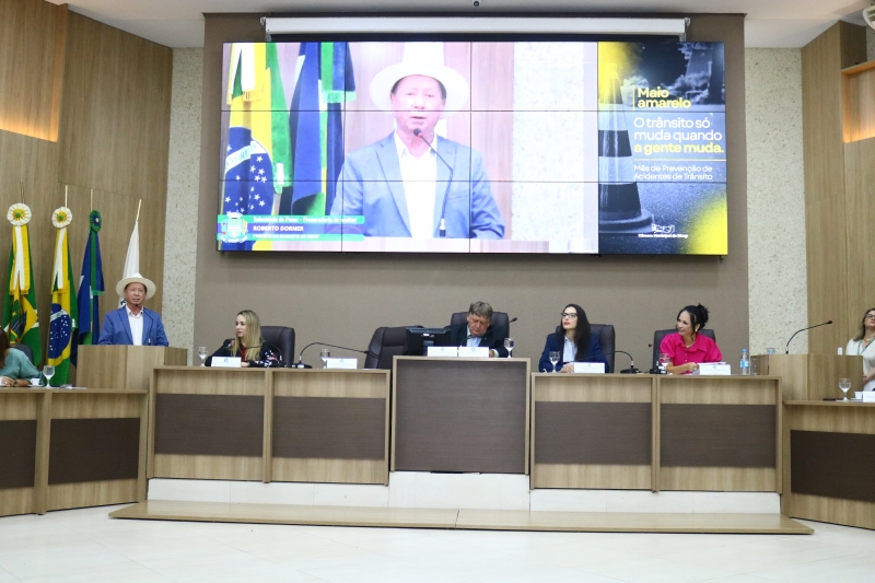 Prefeito enaltece criação de Procuradoria da Mulher no Legislativo durante evento de posse