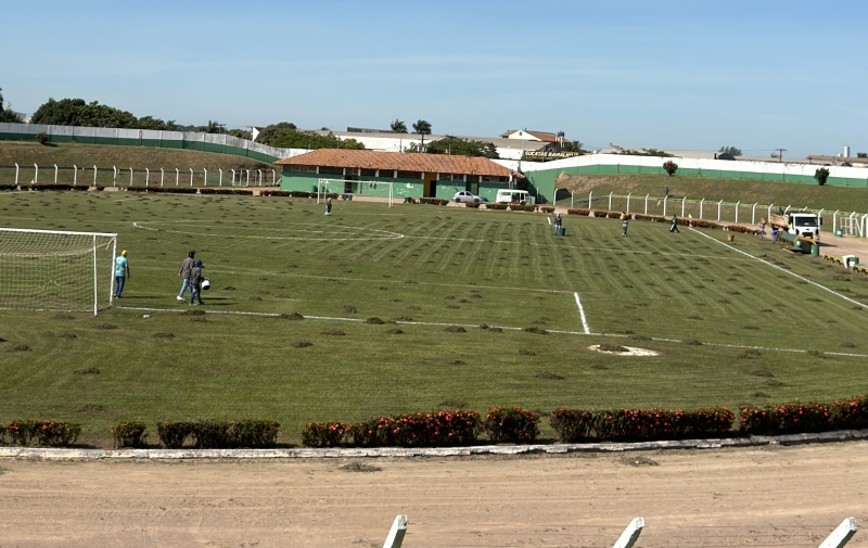 Prefeitura revitaliza estádio para as oitavas de final da Copa Marcelinho Boiadeiro