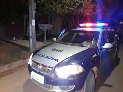  Mulher é morta a pauladas e suspeito seria o marido