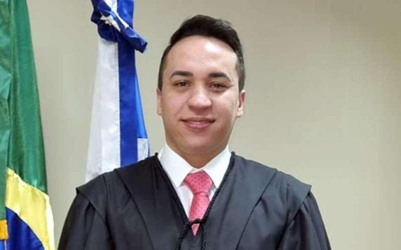 Procurador é demitido duas vezes por perder prazos e favorecer a si mesmo