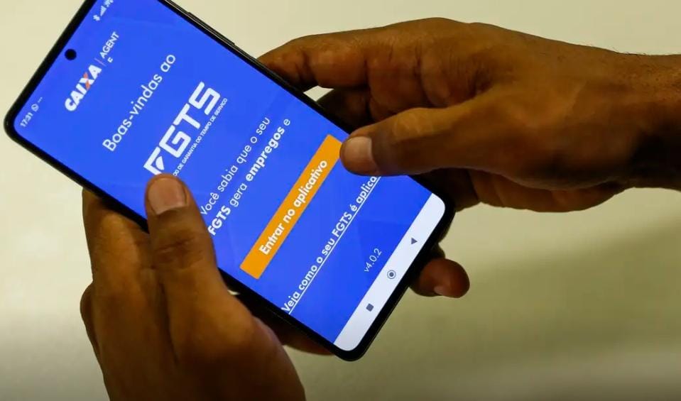 FGTS distribuirá quase R$ 13 bi do lucro de 2024