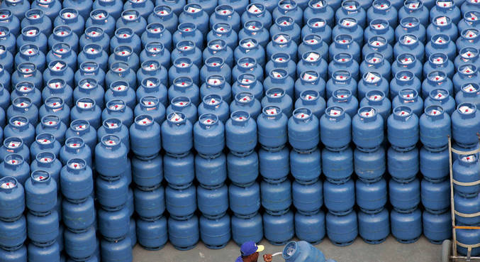 Governo garantirá gás de cozinha gratuito para 17 milhões de famílias