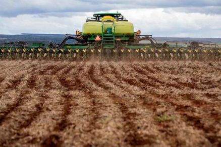 Saldo da balança comercial de MT avança e chega a R$ 70,56 bi