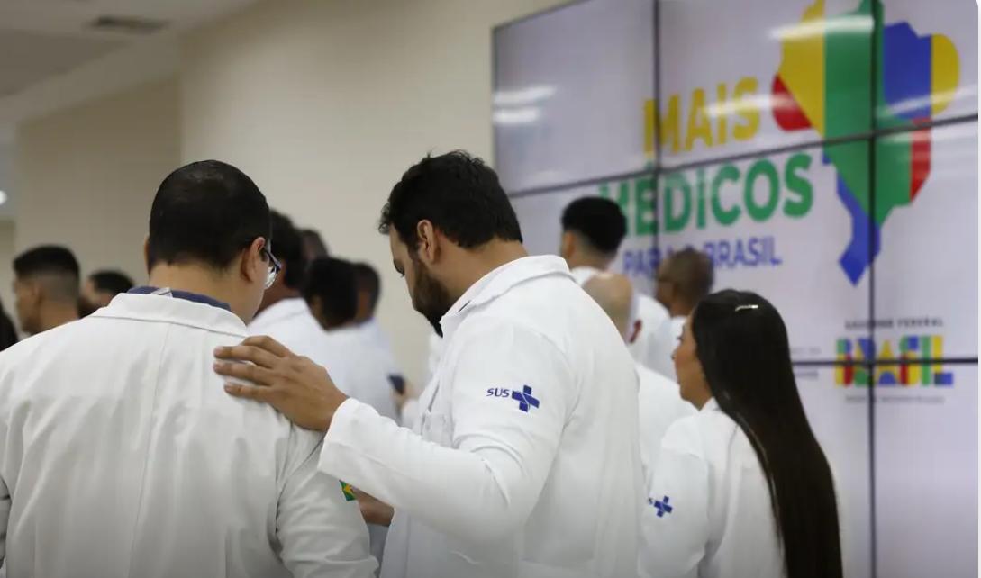 Mais Médicos promoveu melhoria da saúde da população, diz secretário