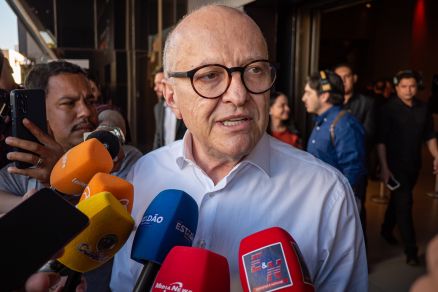 Pacote de  R$ 30 BILHÕES  da gestão Lula é esmola e não resolve nada, diz Pivetta