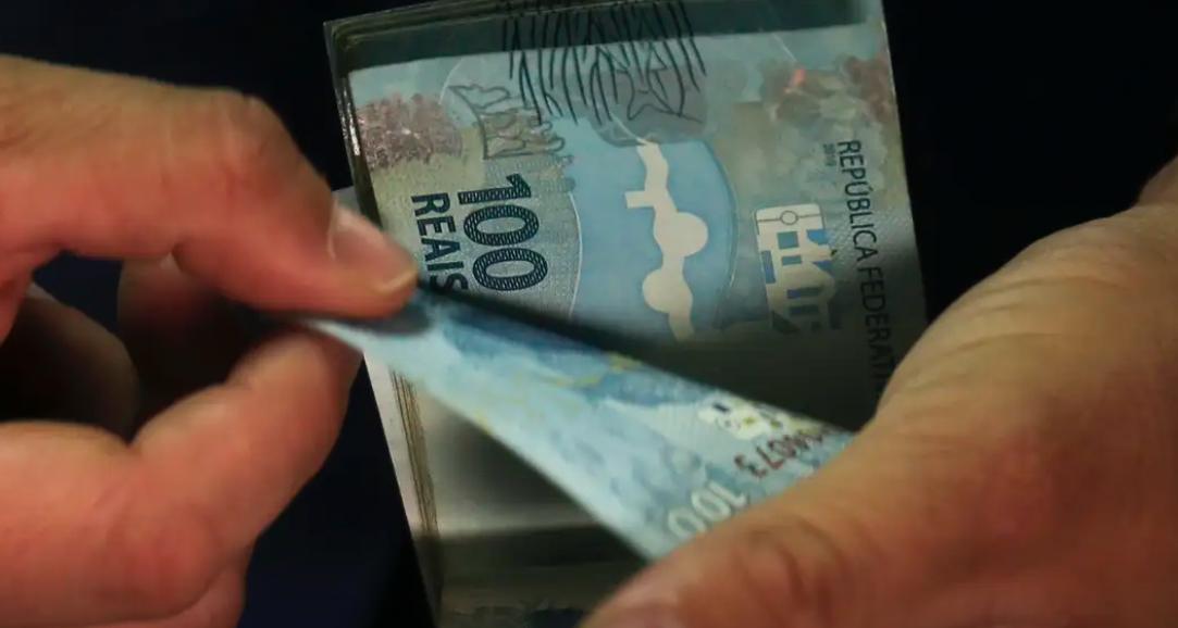 Governo começa a transferir empréstimos antigos para app do consignado