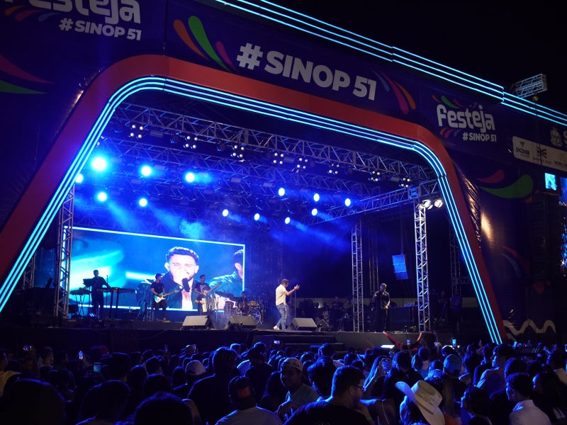 Festeja: Shows de Frank Aguiar e Marcos e Belutti levam cerca de 32 mil pessoas ao estádio