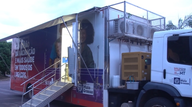 Unidade móvel oferece vacinação em horários alternativos e percorre bairros de Sinop nesta semana