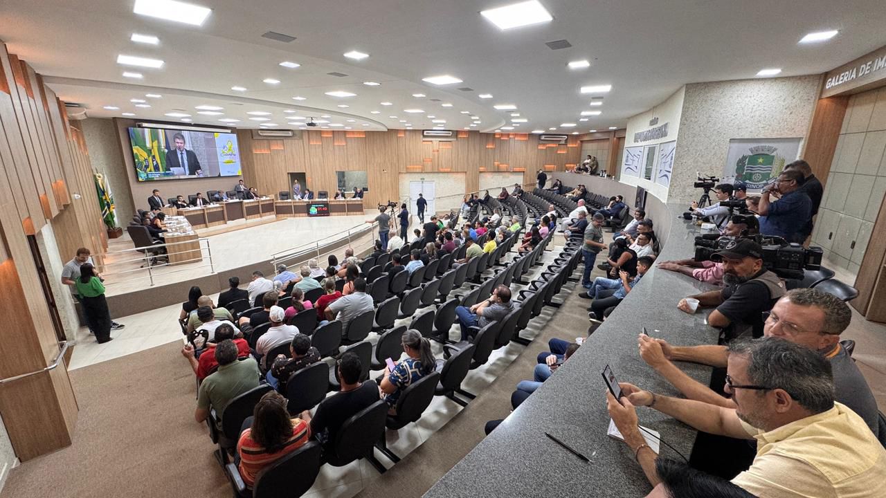 Câmara de Sinop aprova projetos em saúde, inclusão e assistência social durante a 32ª Sessão de 2025