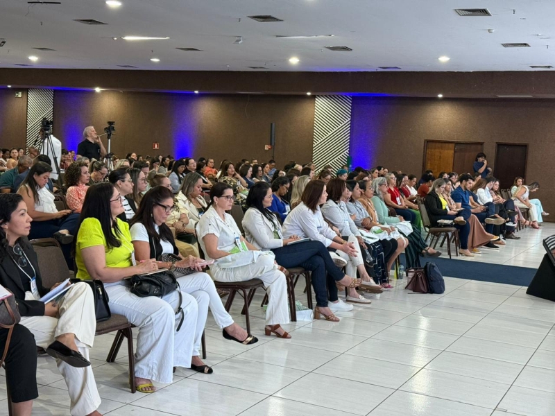 Sinop participa do Seminário Estadual da Educação Infantil em Cuiabá