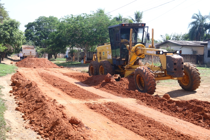 Prefeitura inicia segunda fase de melhorias no bairro Camping Clube; todas as ruas serão cascalhadas