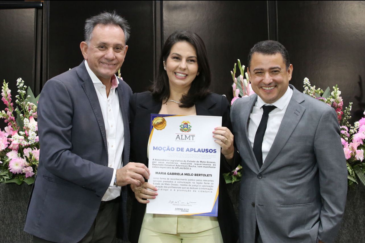 Jornalista Gabriela Johnson é homenageada pela Assembleia Legislativa de Mato Grosso por sua contribuição à comunicação no estado