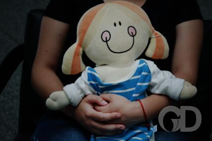 Idoso é detido suspeito de abusar sexualmente de menina de 13 anos em parque aquático