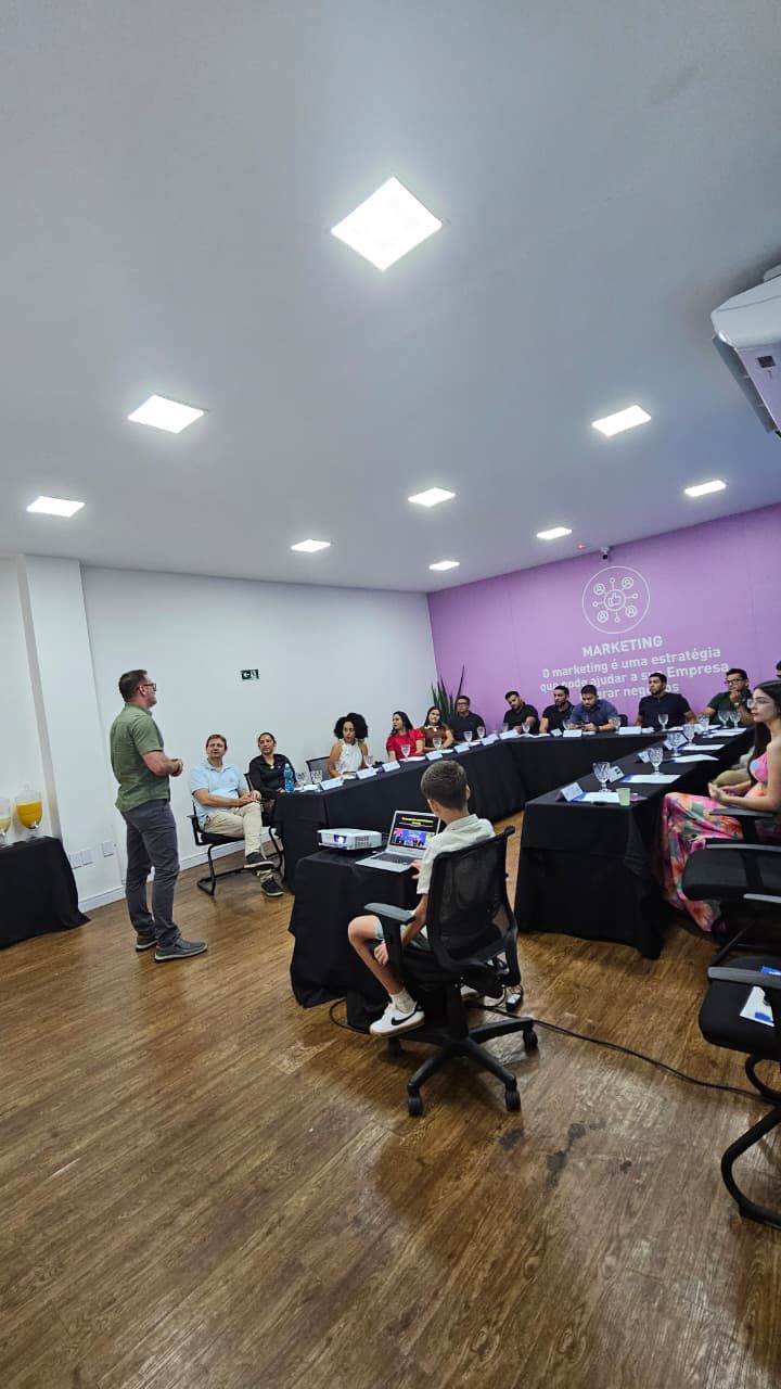 ACES Sinop leva experiência em associativismo e inovação para encontro de lideranças no Pará