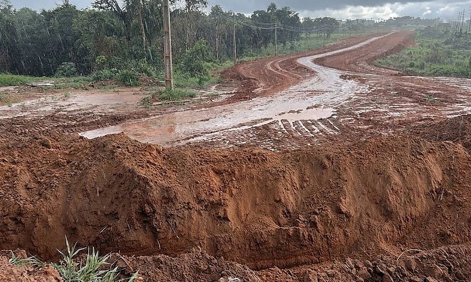 Câmara Municipal solicita melhorias na Avenida Óscar Niemeyer