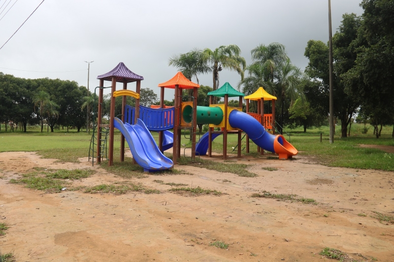 Prefeitura de Sinop constrói Praça Esportiva nos bairros Camping Club e Nossa Senhora de Fátima