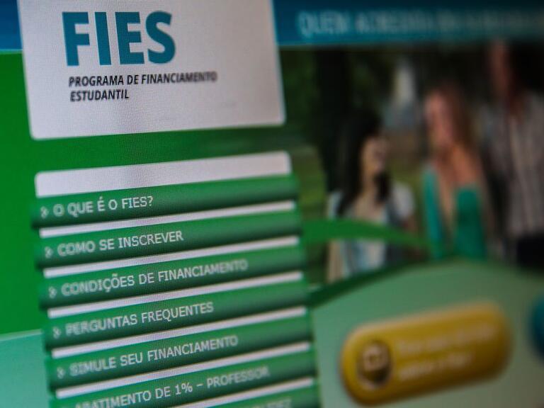 Fies 2026 abre inscrições para processo seletivo do 1º semestre