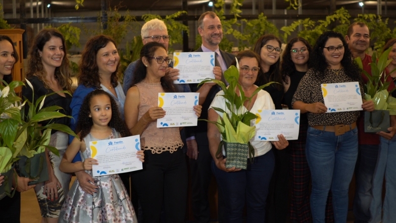 Famílias acolhedoras transformam vidas com amor e responsabilidade social em Sinop
