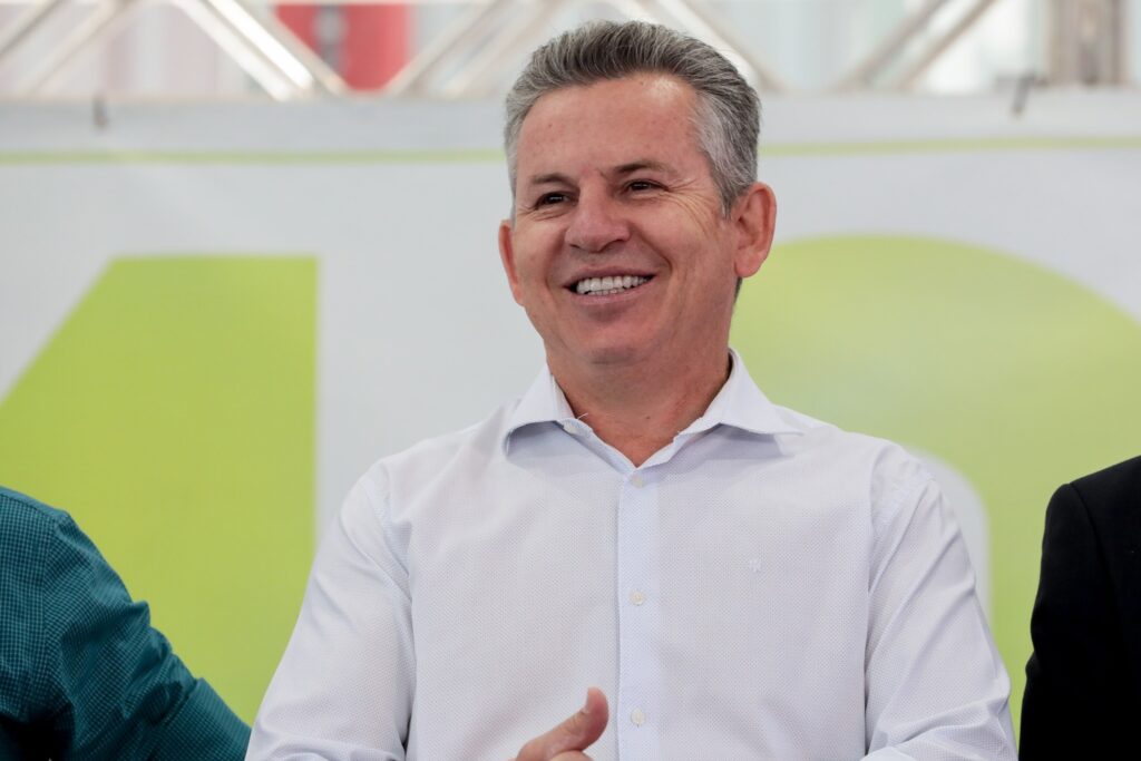 Mauro Mendes define prazo para decidir sobre candidatura ao Senado em 2026