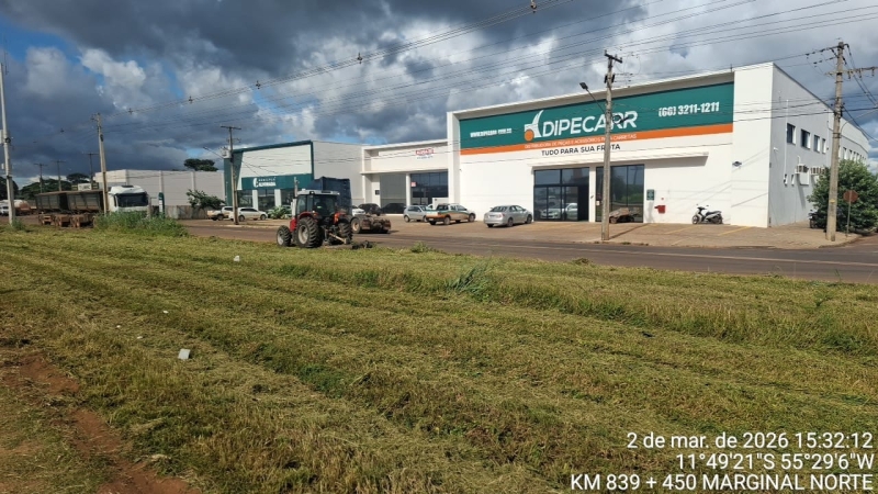 Prefeitura de Sinop cobra e concessionária realiza limpeza das margens da BR-163
