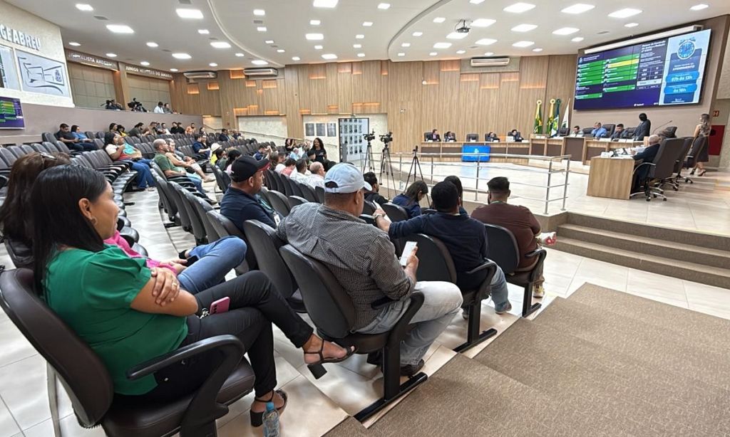 Câmara aprova contas da Prefeitura de Sinop e readequação para servidores públicos