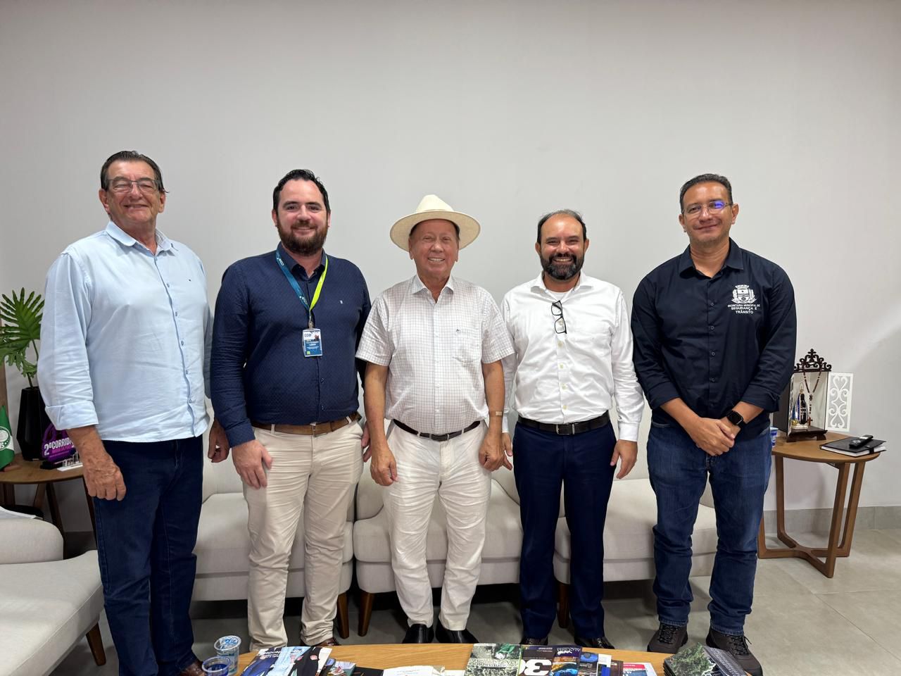 Prefeitura e COA discutem crescimento e avanços para o Aeroporto de Sinop