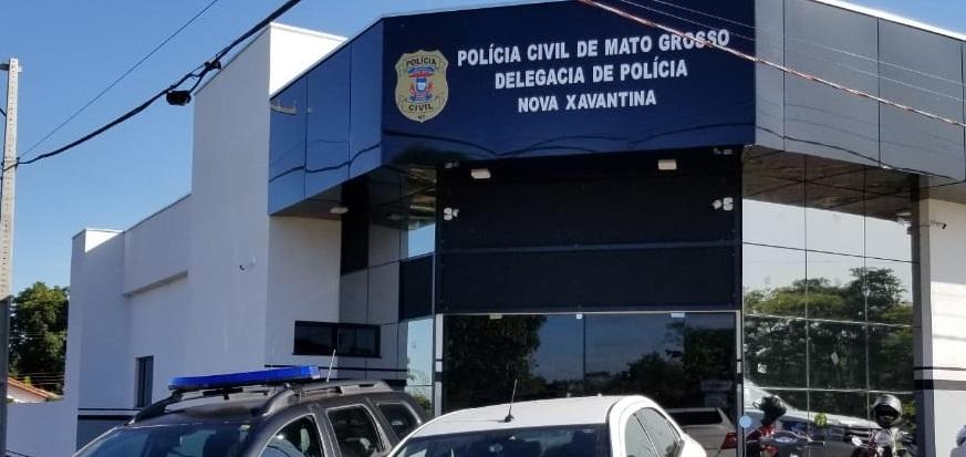 Polícia Civil prende mãe em flagrante por queimar a filha com ferro quente