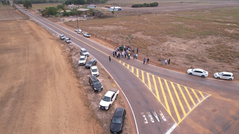 Dorner e lideranças locais garantem asfalto nas estradas Silvana e Adalgisa para fortalecer escoamento da produção rural