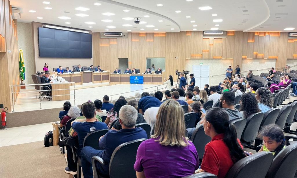 Vereadores de Sinop apreciam cinco Projetos de Lei e aprovam 24 Indicações durante 8ª sessão de 2026
