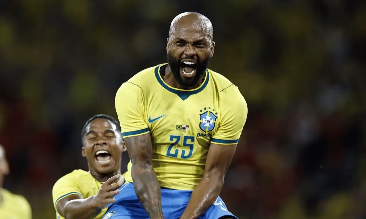 Ancelotti escala 2 times e seleção se despede com goleada sobre Panamá