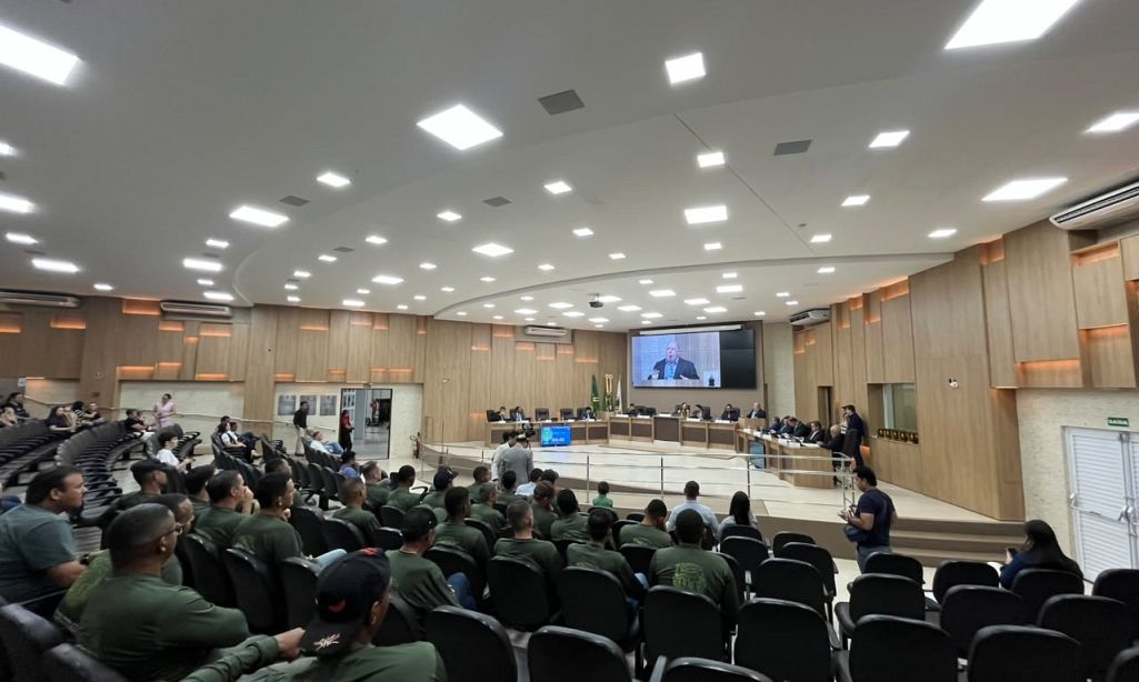 Vereadores de Sinop aprovam remanejamento de R$ 3,2 milhões devolvidos ao Executivo pela Câmara