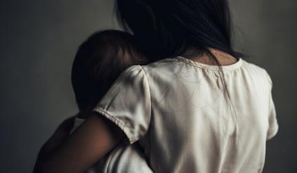 SINOP: Homem ameaça matar família, espanca filha de 4 anos e é preso com espingardas
