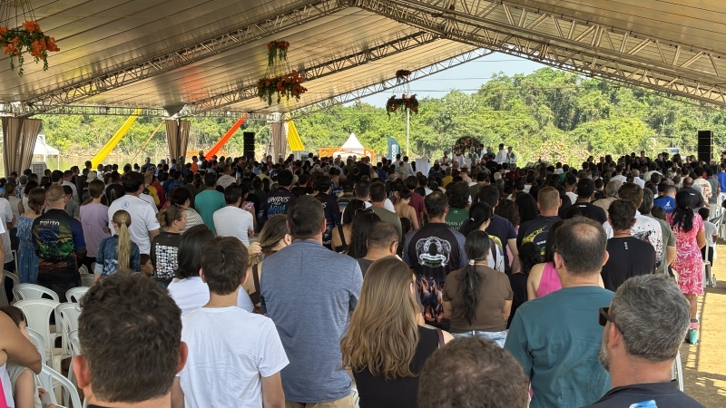 Festeja Sinop:  3ª Romaria nas Águas do Rio Teles Pires reúne cerca de 90 embarcações e mais de mil pessoas na Santa Missa