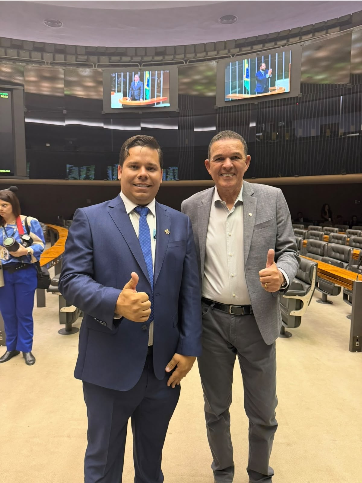 Prefeito destaca participação de Juarez nos investimentos que levaram asfalto a 100% de Torixoréu
